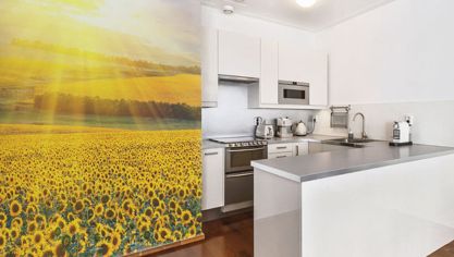 Majhna kuhinja okrašena z idejami